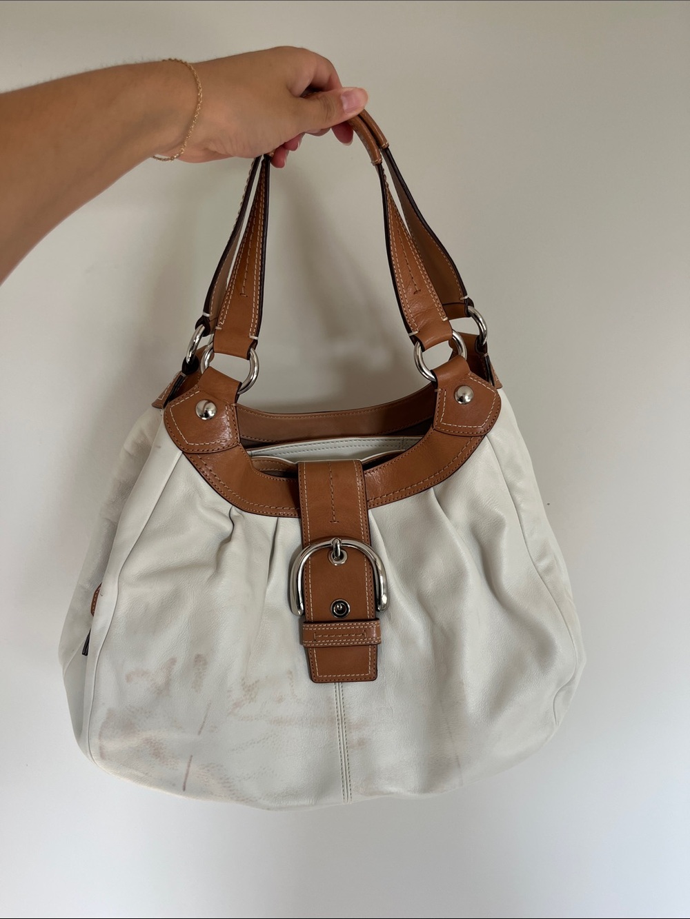 Coach White and Tan Leather Vintage Soho